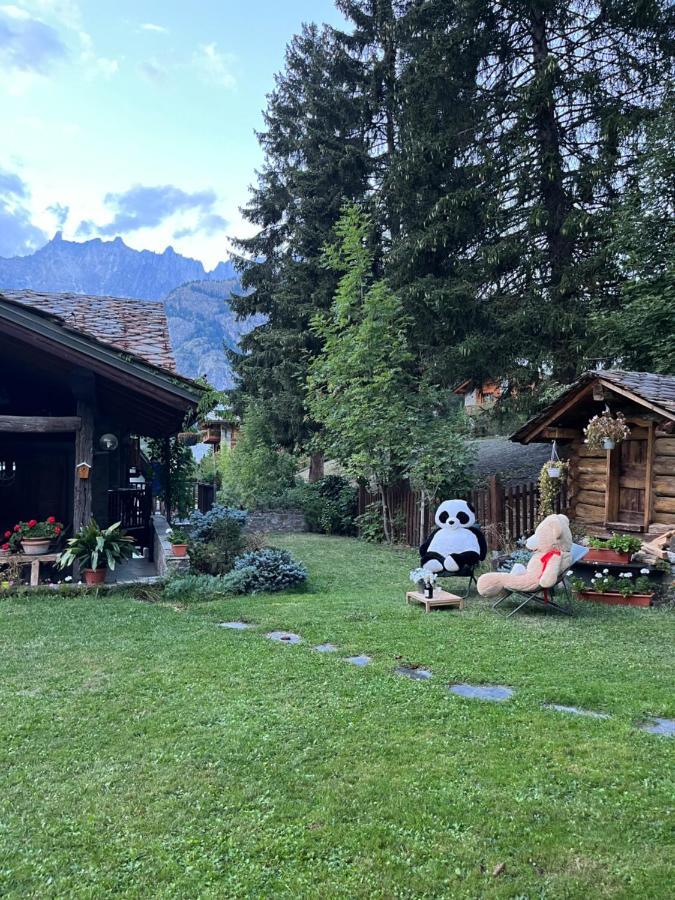 Chalet Blanc "Coeur Sapin" Courmayeur Ngoại thất bức ảnh